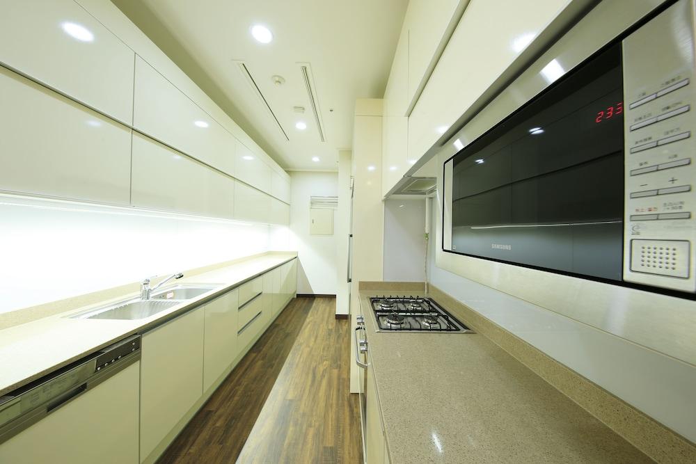 Orakai Insadong Suites Seoul Bagian luar foto