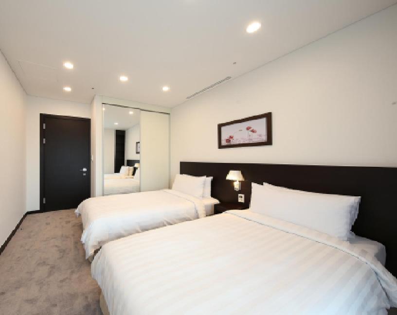 Orakai Insadong Suites Seoul Bagian luar foto