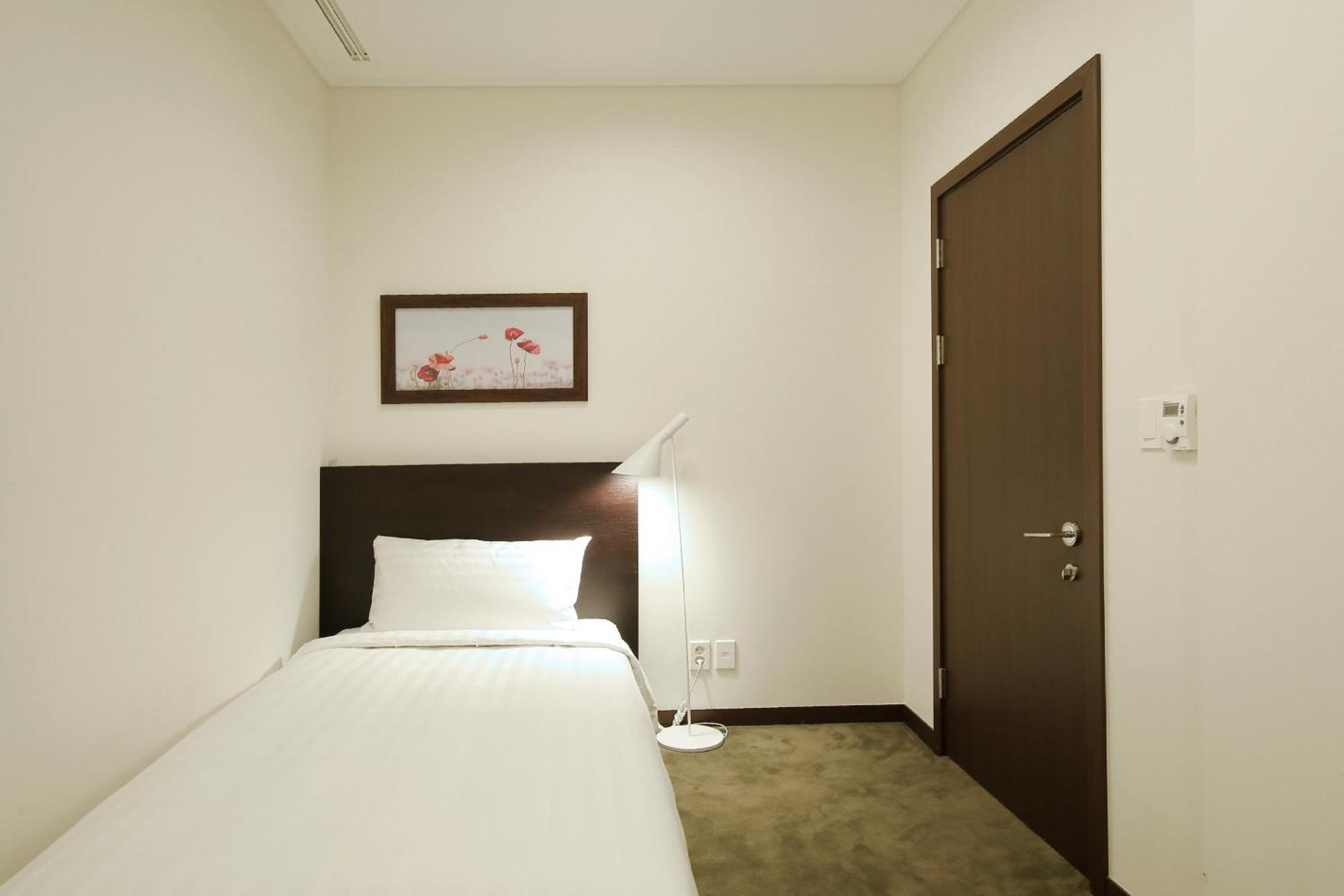 Orakai Insadong Suites Seoul Bagian luar foto