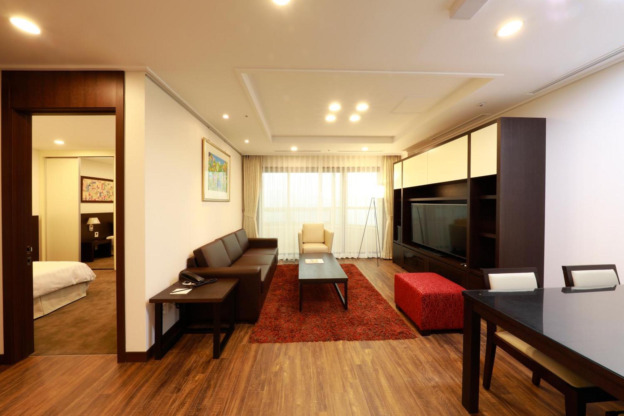 Orakai Insadong Suites Seoul Bagian luar foto